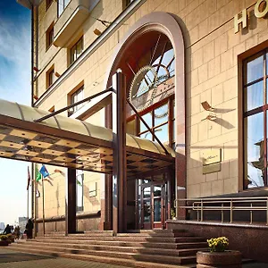 Hotel Minsk Minsk