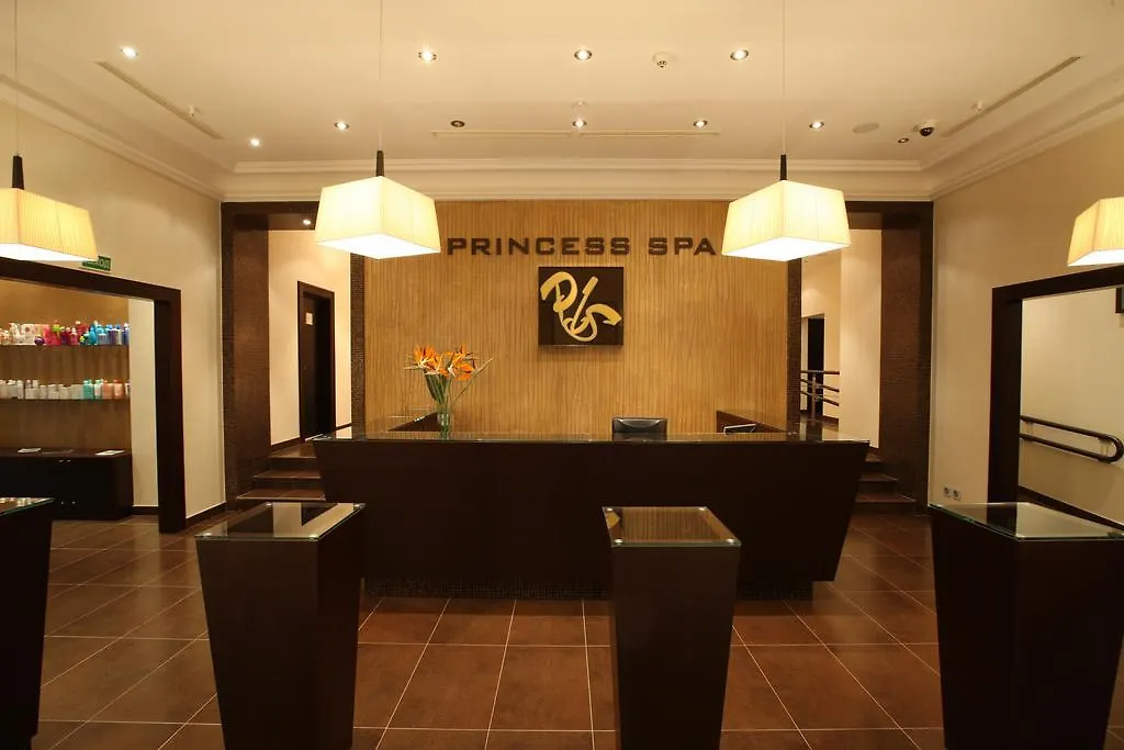 Отель Crowne Plaza Минск 5*,