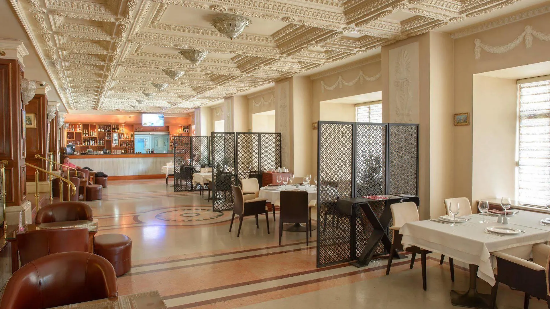 Отель Crowne Plaza Минск