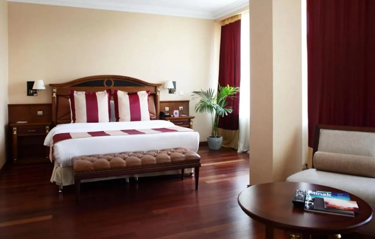 *****  Отель Crowne Plaza Минск Беларусь